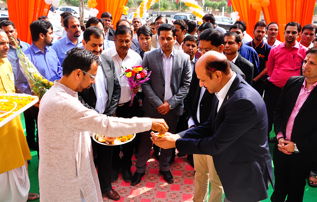 Opening ceremony of Orient Electric Smart Shop in Jaipur